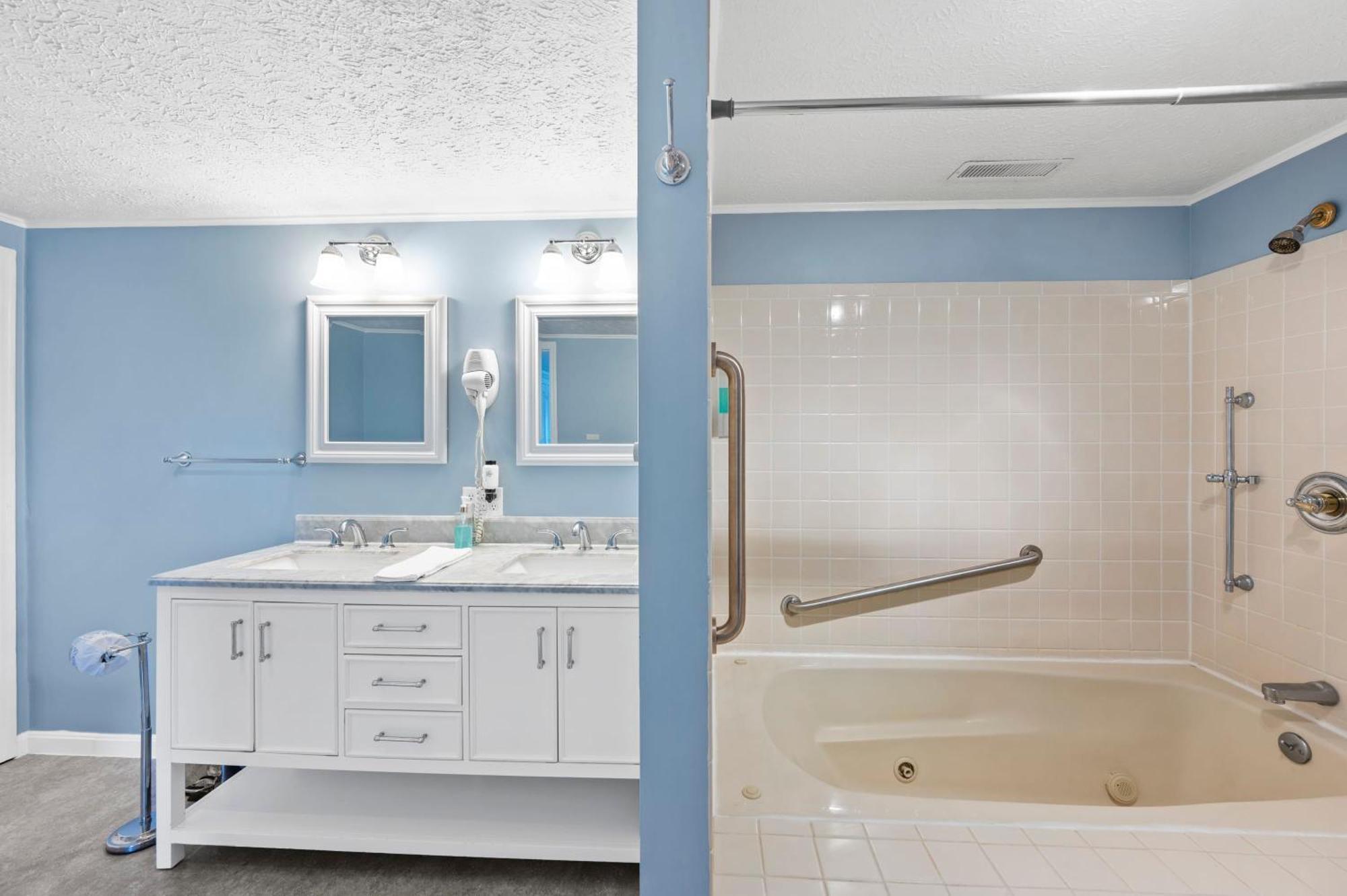 Big Family Lodge Near Ark Sleeps 16 Williamstown Esterno foto