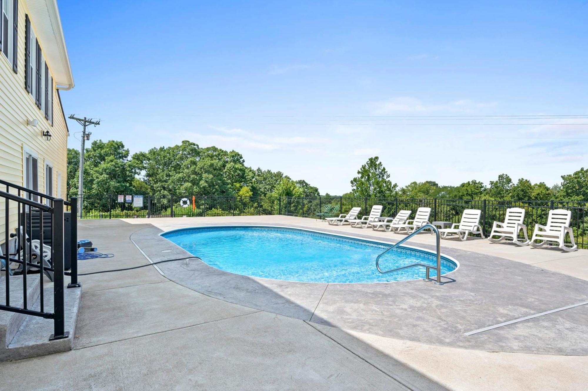 Big Family Lodge Near Ark Sleeps 16 Williamstown Esterno foto